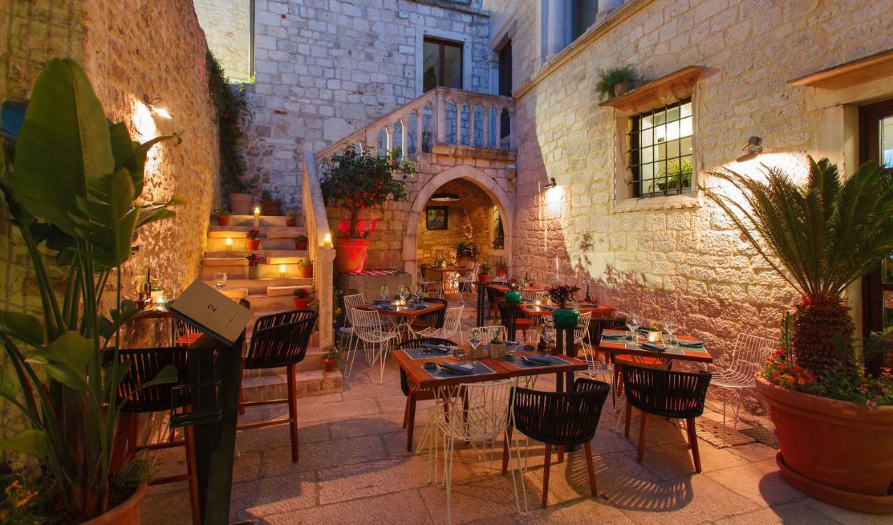 A Quiet Apartment With Balcony In Split Luaran gambar