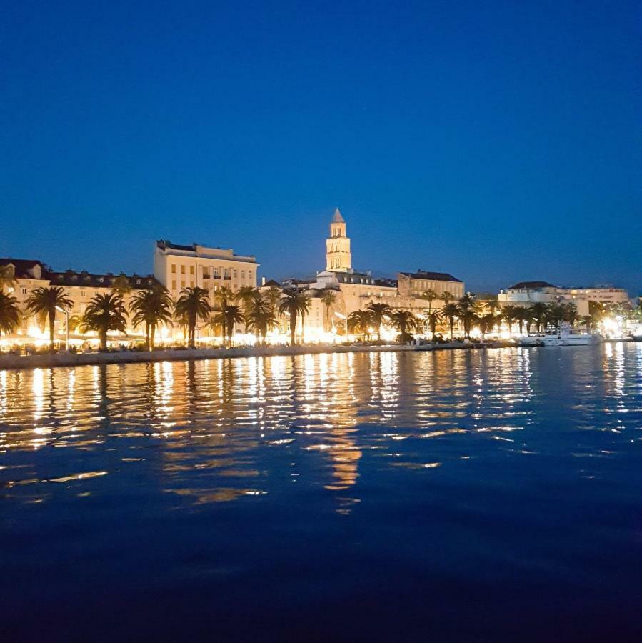A Quiet Apartment With Balcony In Split Luaran gambar